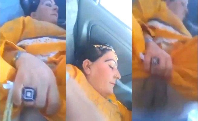 Paki Wife Fucking In Car viral sex videos